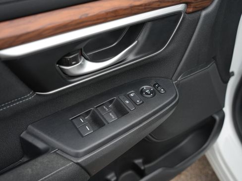 Used 2020 Honda CR-V EX image 11