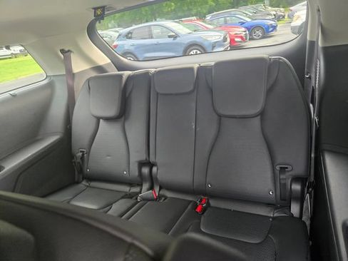 Used 2025 Kia Carnival SX Prestige FWD image 20