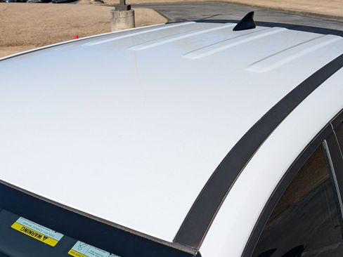 Used 2023 Hyundai Santa Cruz SEL image 15