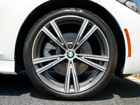 Used 2023 BMW 330i Sedan w/ Convenience Package RWD image 16