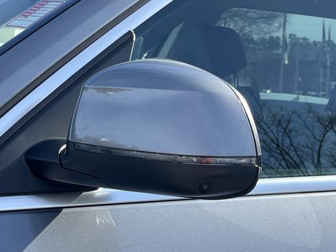 Used 2025 BMW X7 xDrive40i w/ Parking Assistance Package image 31