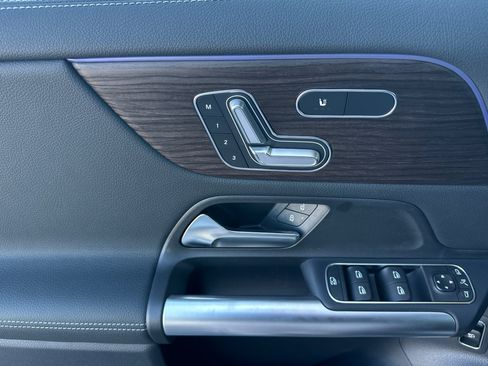 New 2026 Mercedes-Benz GLA 250 4MATIC image 11