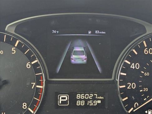 Used 2015 Nissan Altima 2.5 SV FWD image 9