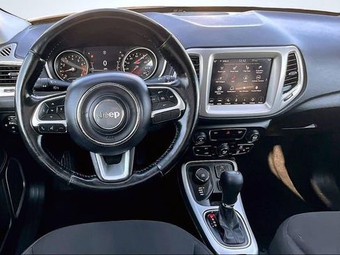 Used 2020 Jeep Compass Sport AWD/4WD image 8