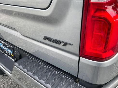 Used 2026 Chevrolet Silverado 1500 RST AWD/4WD image 18