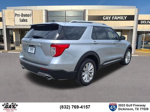 Used 2021 Ford Explorer Limited w/ Equipment Group 301A AWD/4WD image 2