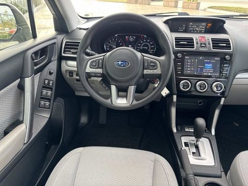 Used 2018 Subaru Forester 2.5i Premium image 24