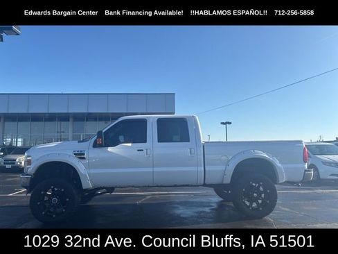 Used 2010 Ford F250 Lariat image 5