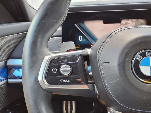 Used 2023 BMW 740i RWD image 18