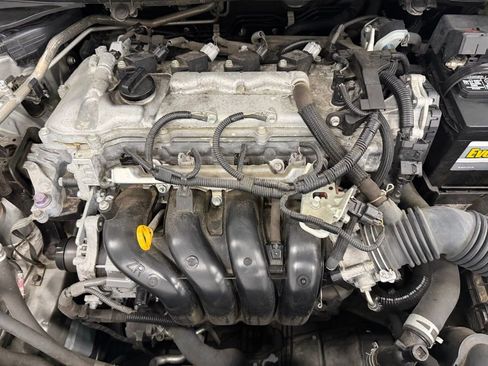 Used 2020 Toyota Corolla LE image 7