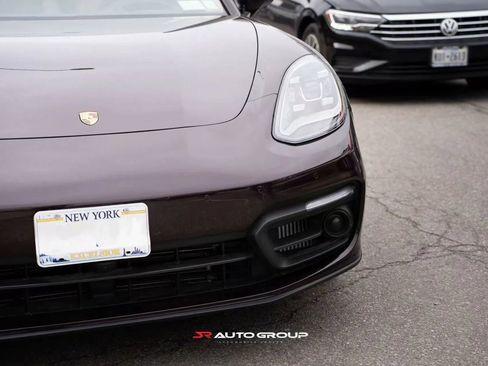 Used 2023 Porsche Panamera 4 Platinum Edition AWD/4WD image 3