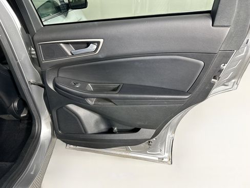 Used 2023 Ford Edge SEL image 28