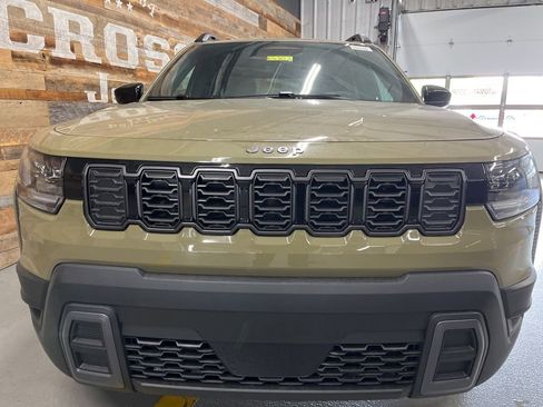 New 2026 Jeep Cherokee Laredo AWD/4WD image 47