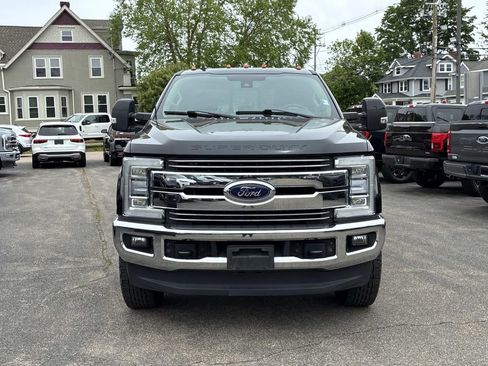Used 2019 Ford F350 Lariat w/ Lariat Ultimate Package AWD/4WD image 2
