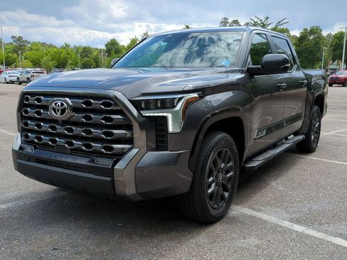 Used 2026 Toyota Tundra Platinum AWD/4WD image 8