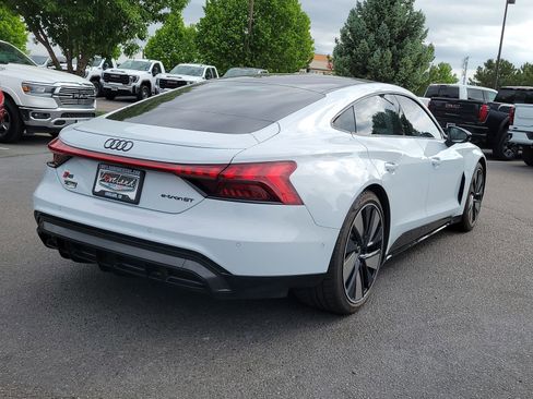 Used 2022 Audi RS e-tron GT w/ Carbon Performance Package AWD/4WD image 3