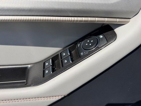 New 2026 Ford Explorer Active image 20