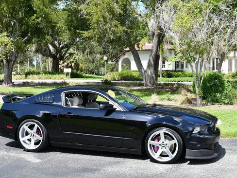 Used 2013 Ford Mustang GT Premium w/ GT Track Pkg RWD image 35