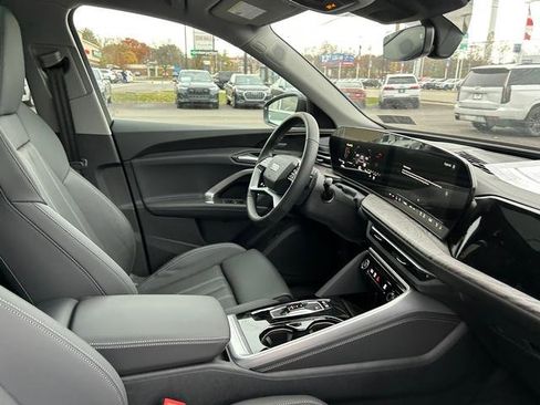 New 2025 Audi Q5 Premium Plus image 25