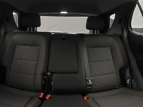Used 2019 Chevrolet Equinox LT FWD image 10