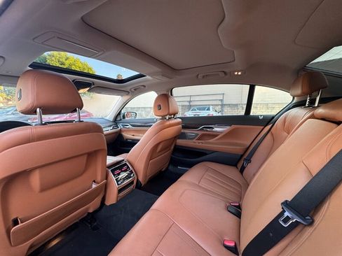 Used 2016 BMW 740i RWD image 30