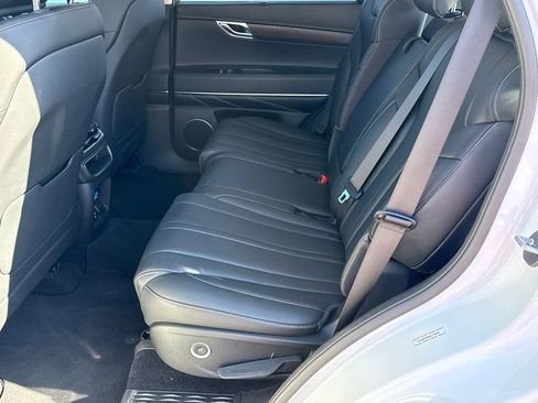 Used 2024 Genesis GV80 2.5T image 21