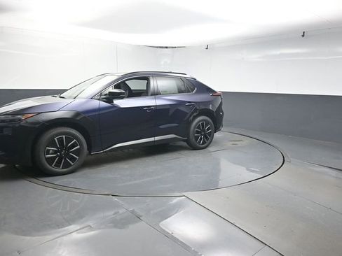 New 2026 Subaru Solterra Premium w/ Premium Convenience Package AWD/4WD image 4