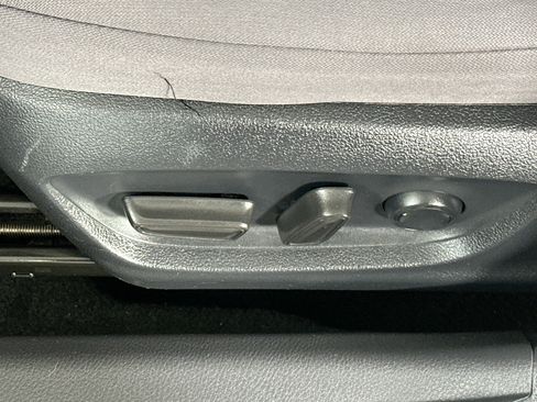 Used 2023 Toyota Camry LE image 13