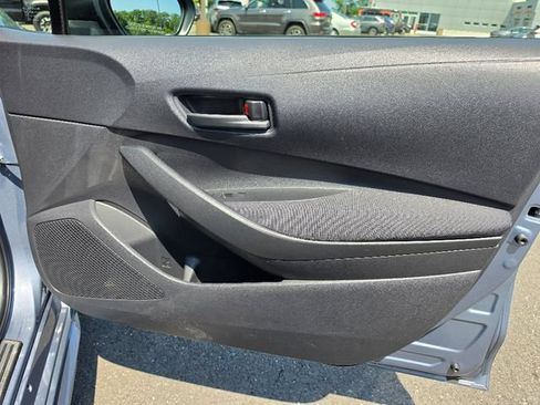 Used 2024 Toyota Corolla LE FWD image 10