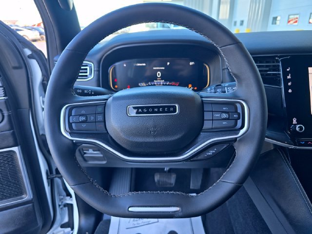 Used 2023 Jeep Wagoneer 4WD w/ Premium Group I image 24