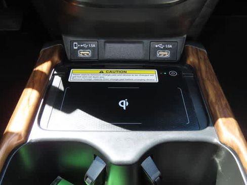 Used 2021 Honda CR-V Touring image 23