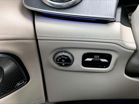 Certified 2023 Mercedes-Benz EQS 450+ SUV image 35