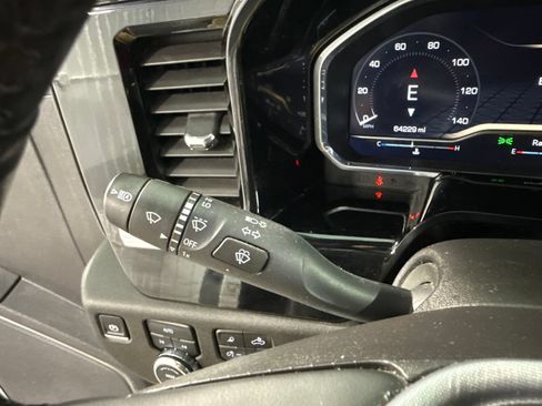 Used 2024 GMC Sierra 1500 SLT AWD/4WD image 38