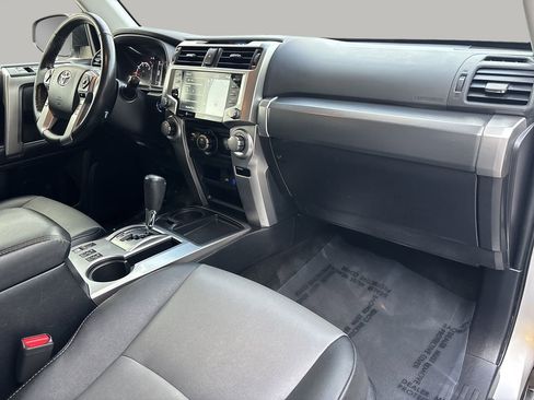 Used 2023 Toyota 4Runner SR5 Premium image 12