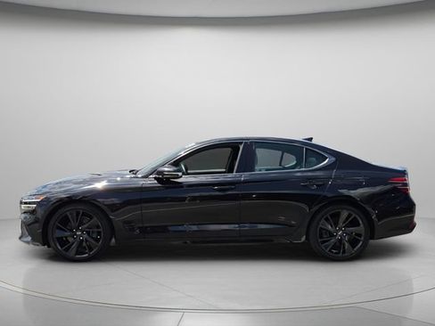 Used 2023 Genesis G70 2.0T w/ Sport Prestige Package RWD image 3