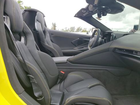 Used 2024 Chevrolet Corvette Stingray Premium Conv w/ Z51 Performance Package image 25