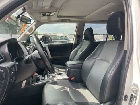Used 2015 Toyota 4Runner SR5 Premium AWD/4WD image 12