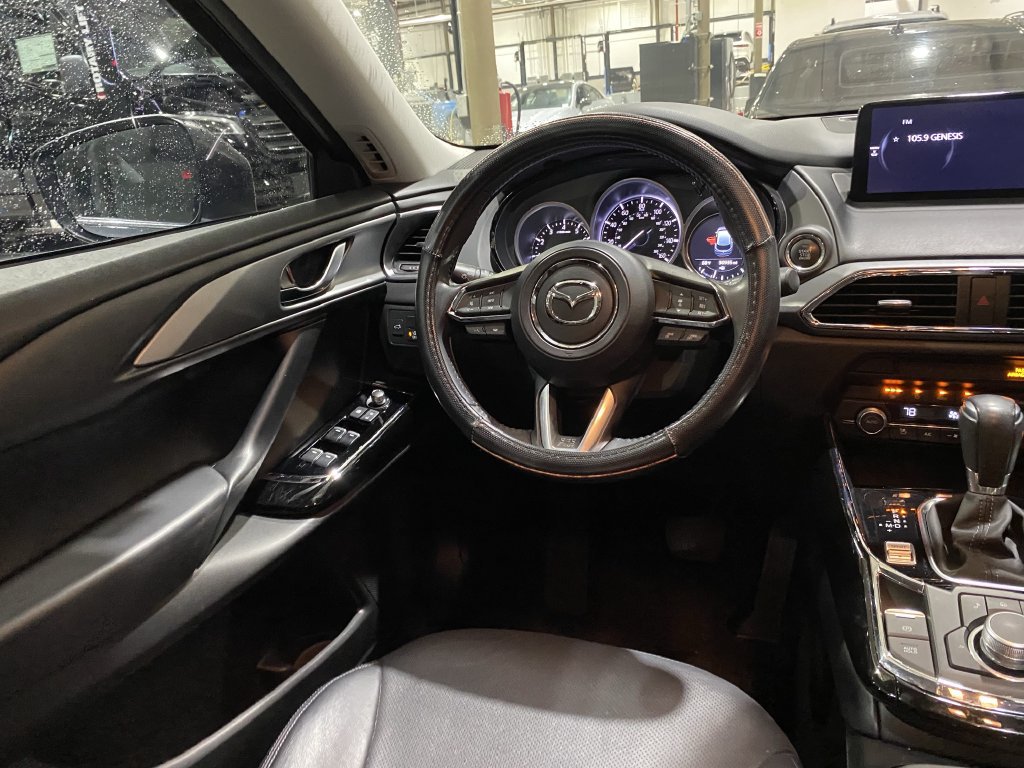 Used 2023 MAZDA CX-9 Touring Plus AWD/4WD image 3