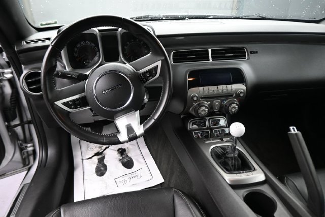 Used 2010 Chevrolet Camaro SS w/ RS Package RWD image 19