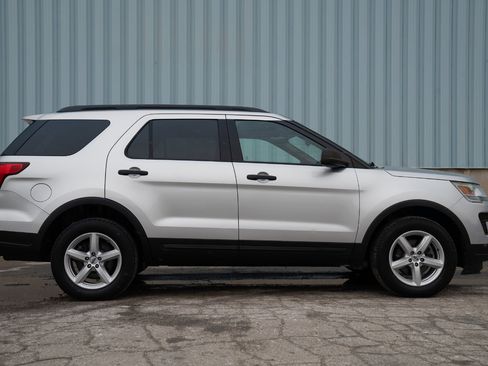Used 2018 Ford Explorer 4WD image 10