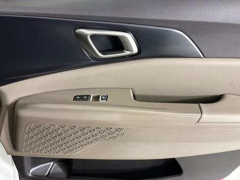 New 2026 Kia Carnival image 12