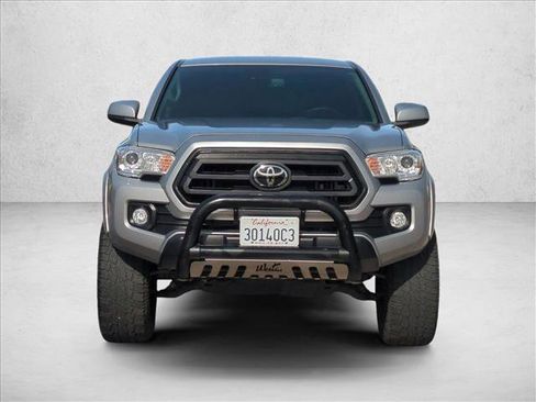 Used 2020 Toyota Tacoma SR5 image 2