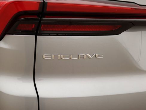 Used 2025 Buick Enclave Sport Touring image 38