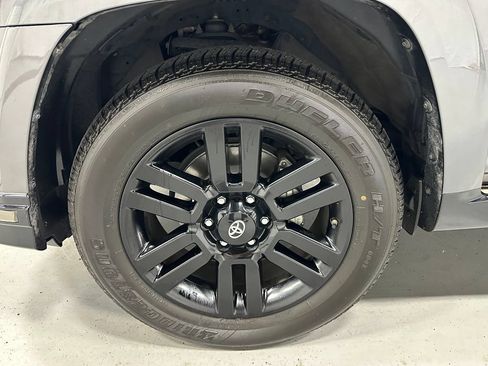 Used 2021 Toyota 4Runner Nightshade AWD/4WD image 59