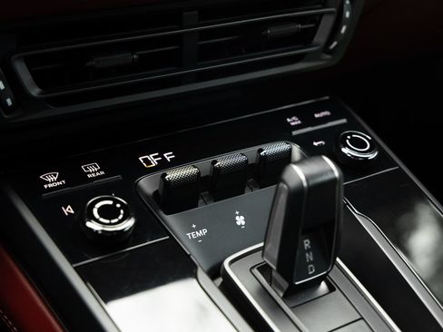 Certified 2022 Porsche 911 Carrera 4 GTS AWD/4WD image 29