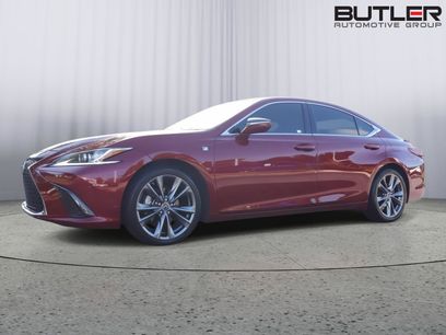 Used 2019 Lexus ES 350 F Sport w/ Accessory Package 2