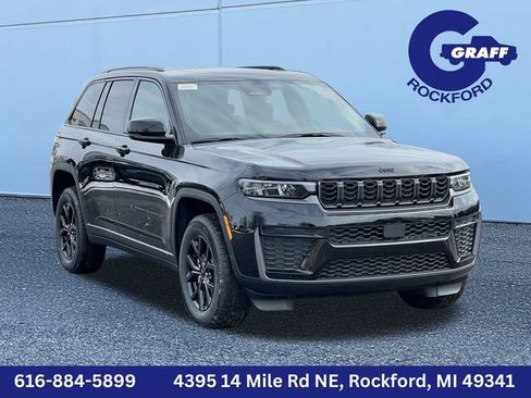 New 2026 Jeep Grand Cherokee Altitude image 1