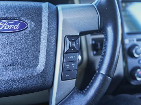 Used 2017 Ford Expedition Limited image 23