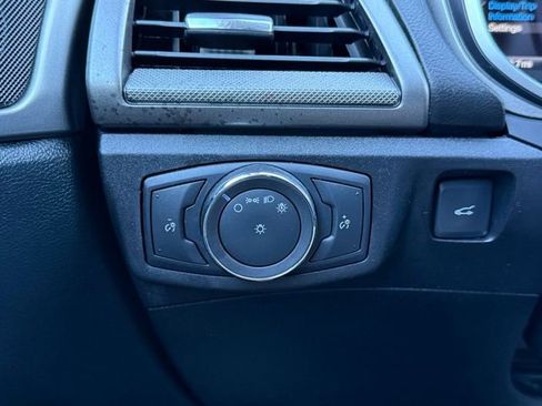 Used 2018 Ford Fusion S FWD image 32