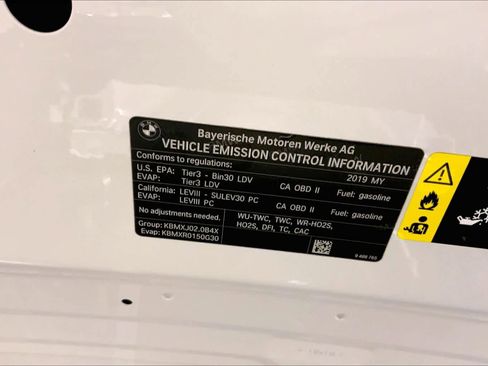 Used 2019 BMW 330i xDrive Sedan w/ Convenience Package image 31